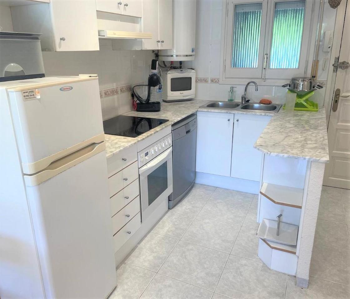Apartamento En Platja Sant Pol S'Agaro Con Pisicina Y Jardin Sant Feliu de Guíxols Exterior foto